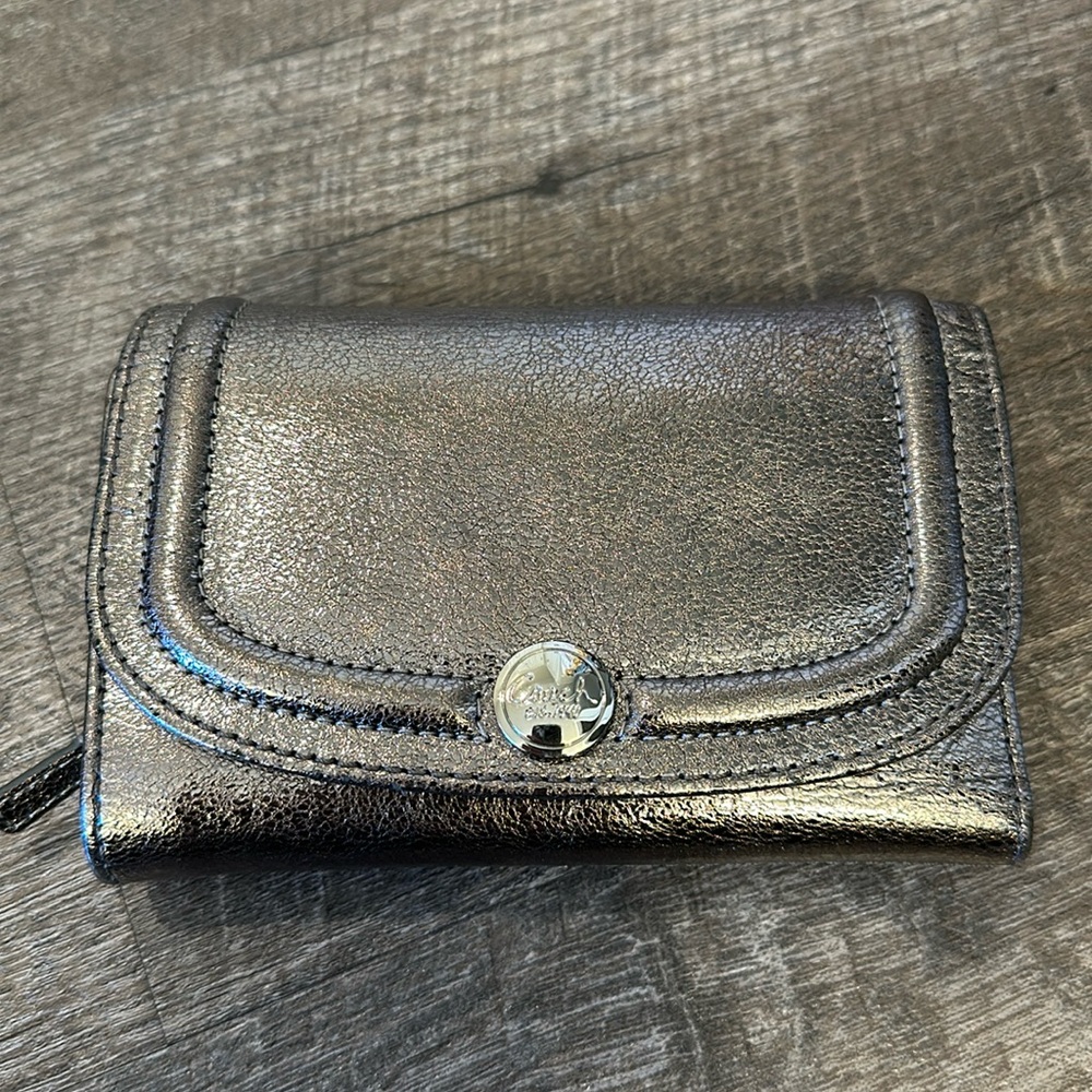 Coach Gunbarrel Metallic Wallet - Silver & Black